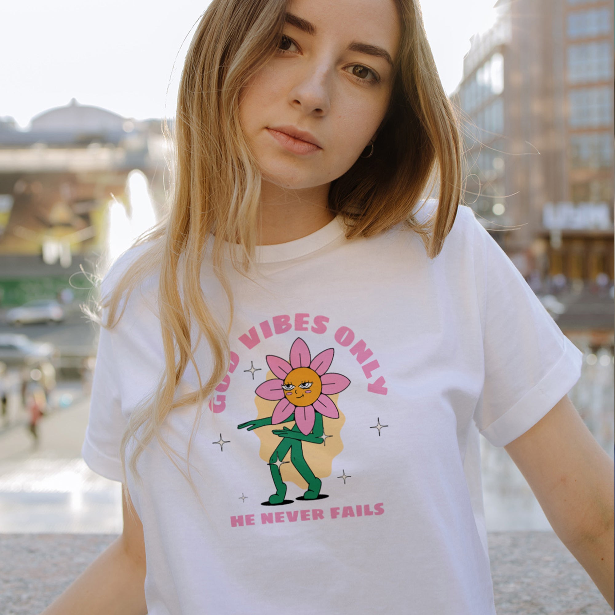 T-Shirt - God Vibes Only Pink