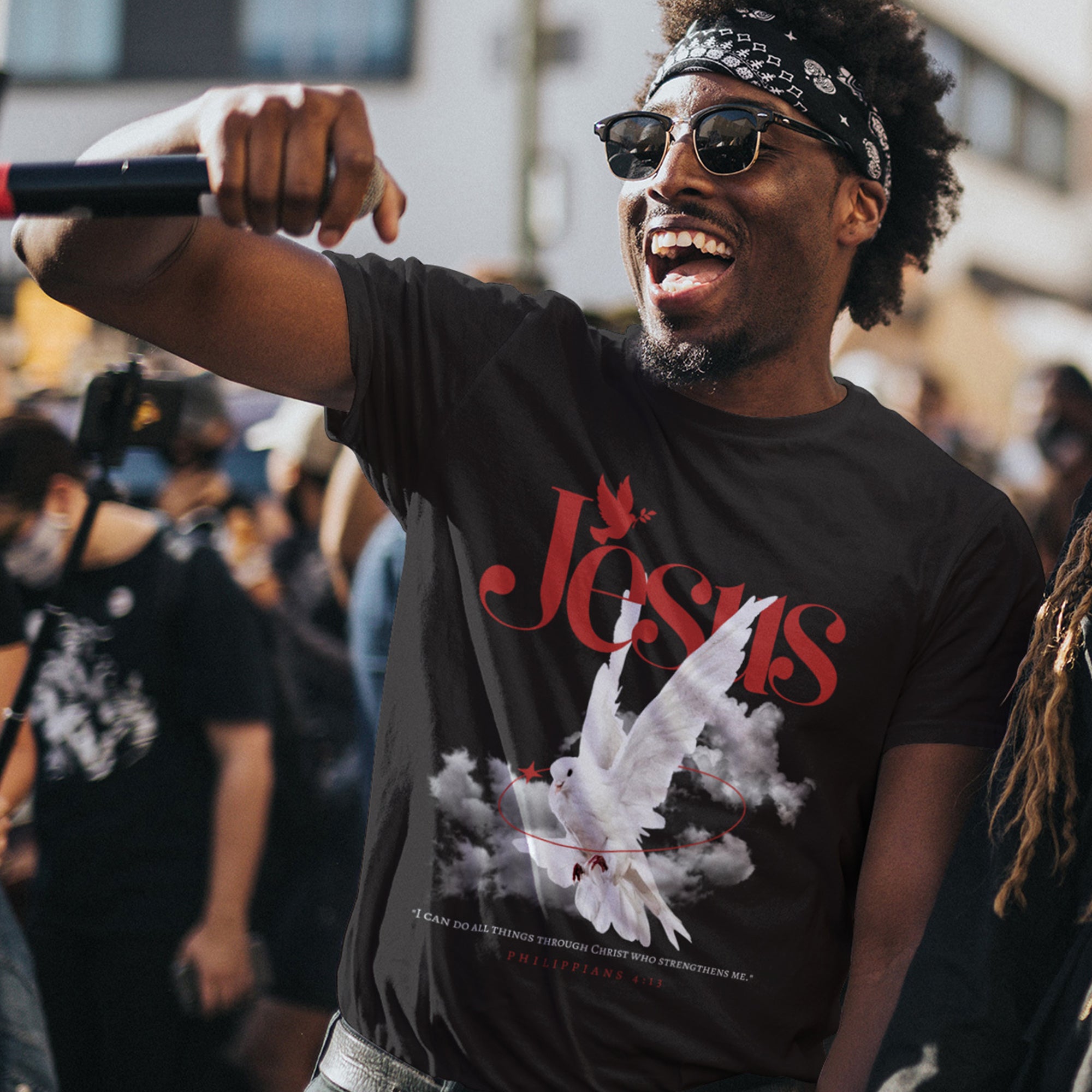 T-Shirt - Jesus White Pigeon